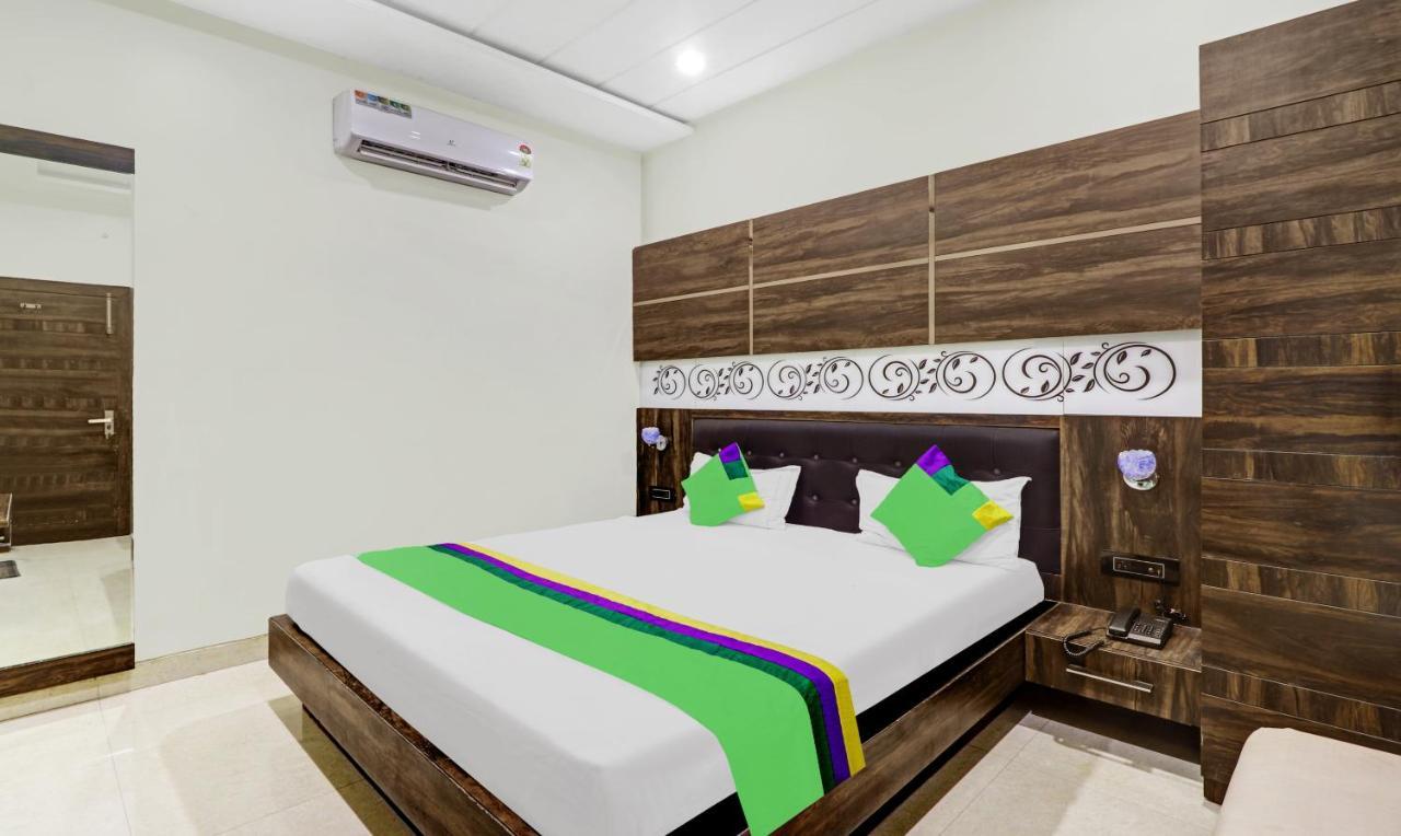 Itsy Hotels Anjali Mahal 500, Mtrs From Mathura Railway Station Eksteriør bilde