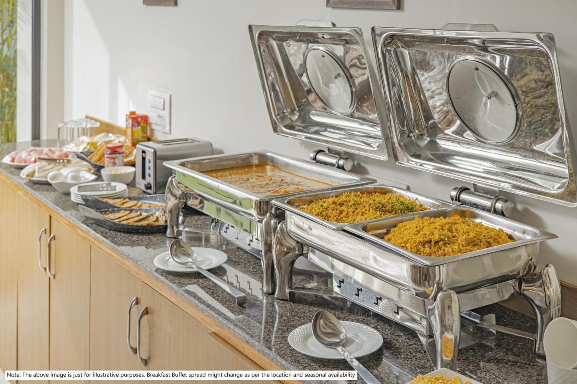 Itsy Hotels Anjali Mahal 500, Mtrs From Mathura Railway Station Eksteriør bilde